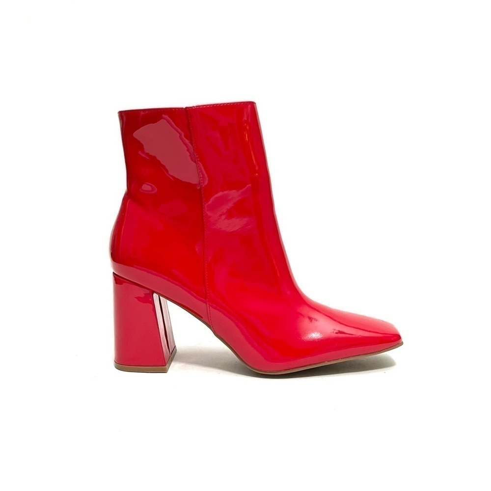 Vintage Y2K deadstock vegan red patent leather square toe zip up ankle boots